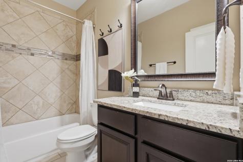 7087 Turnbow San Antonio TX 78252