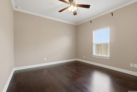 7087 Turnbow San Antonio TX 78252