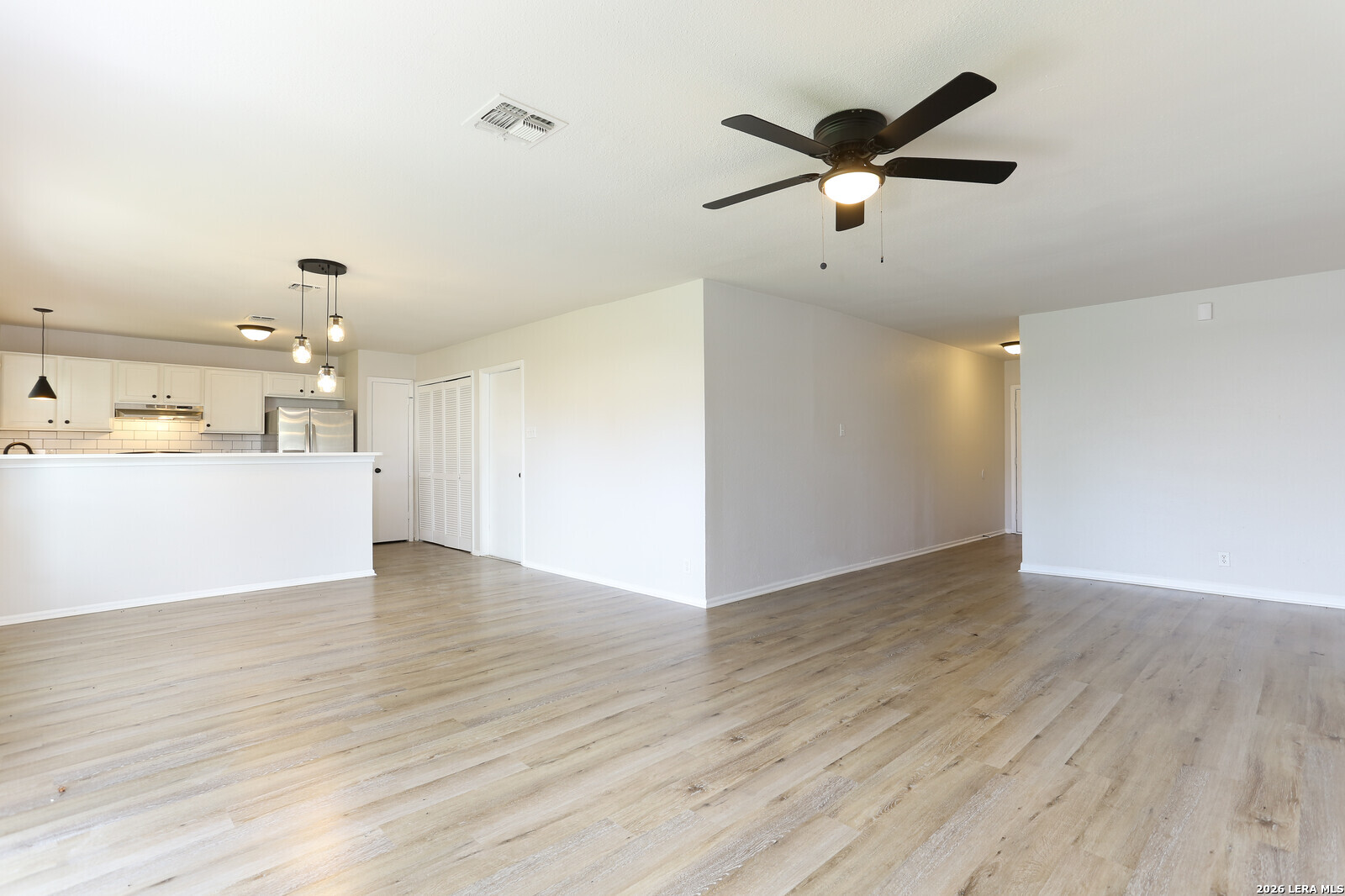 5146 Tom Stafford Drive San Antonio TX 78219