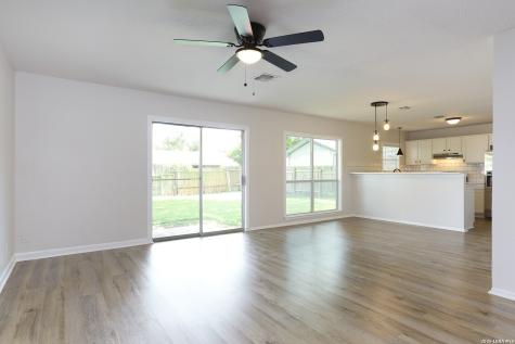 5146 Tom Stafford Drive San Antonio TX 78219