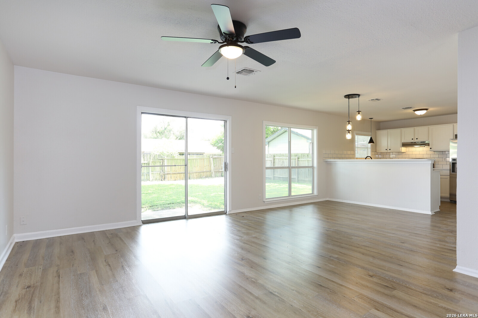 5146 Tom Stafford Drive San Antonio TX 78219