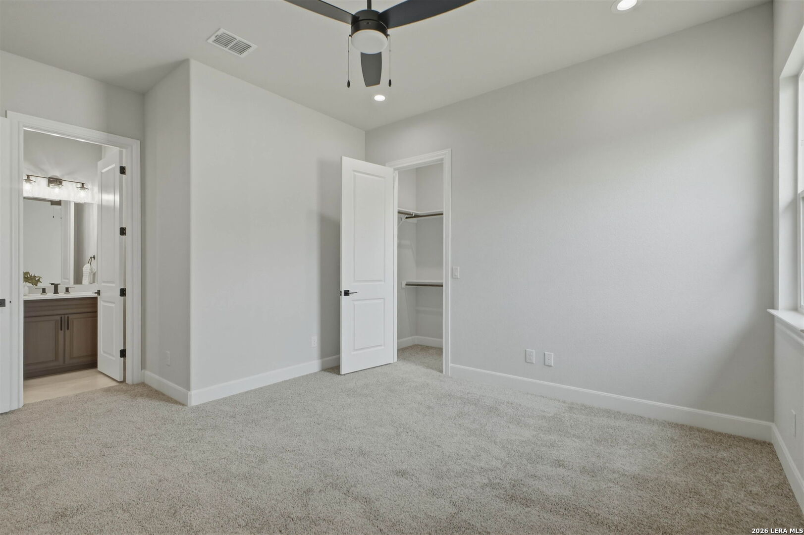 9758 Lenox Hill San Antonio TX 78255