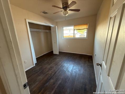 515 Bangor San Antonio TX 78228