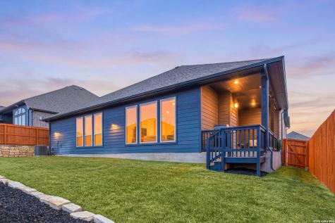 3716 Cualquiera San Antonio TX 78261