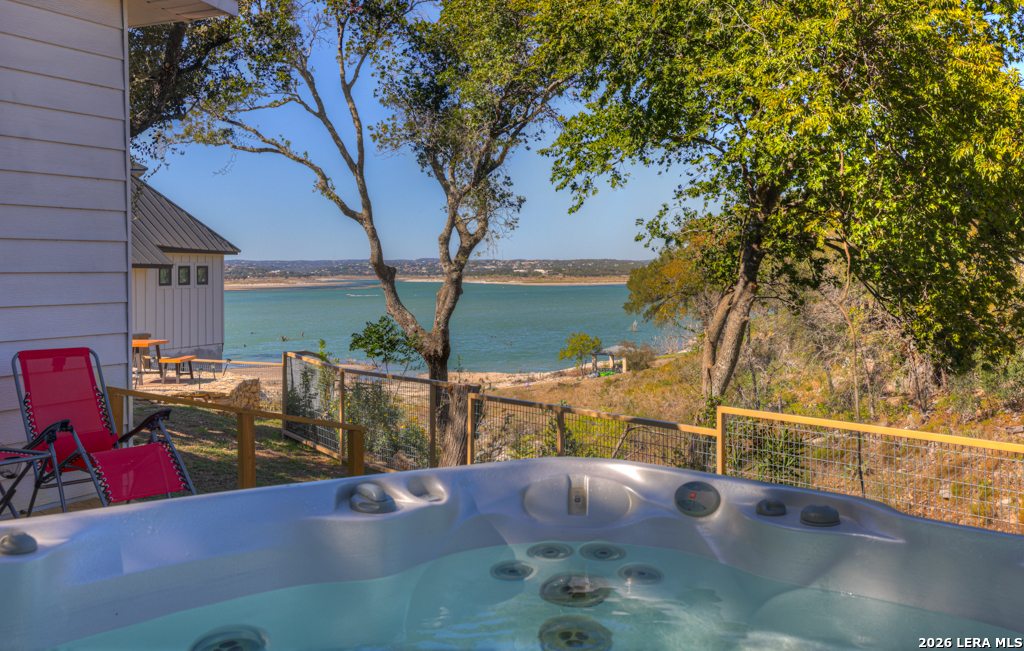 901 Glenn Canyon Lake TX 78133