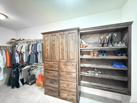 101 8th Street Natalia TX 78059