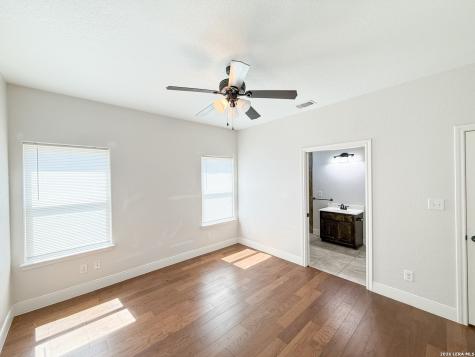 101 8th Street Natalia TX 78059