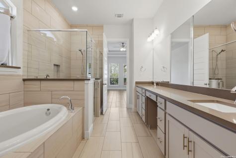 416 Pyrmont New Braunfels TX 78132