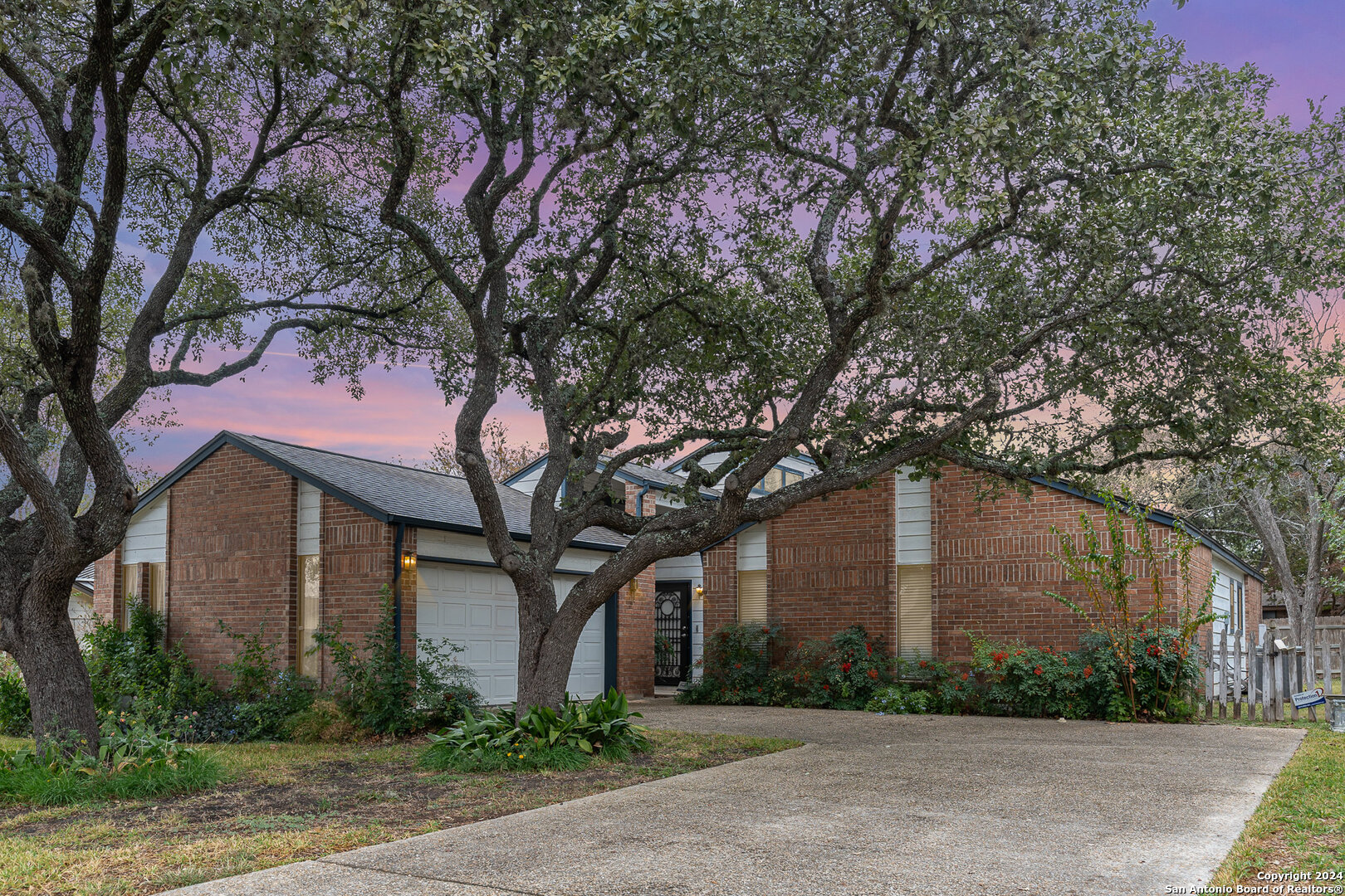 2323 Park Farm San Antonio TX 78259