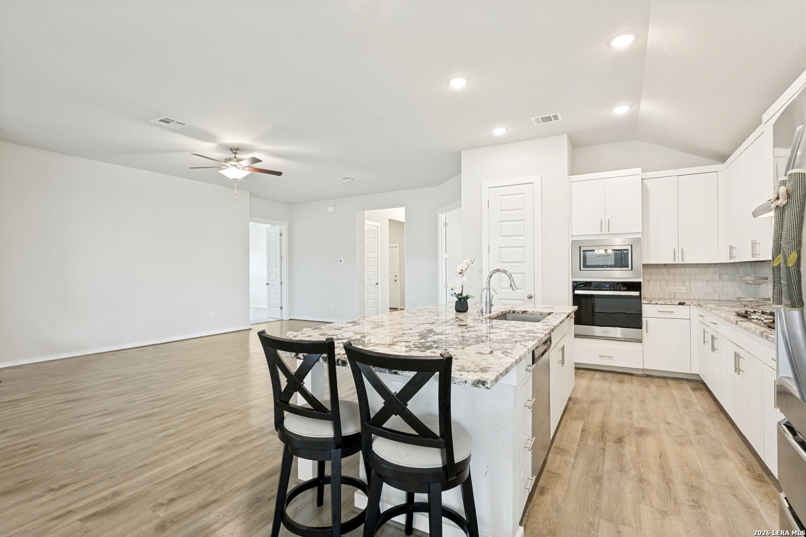 466 Foxtail Valley Cibolo TX 78108