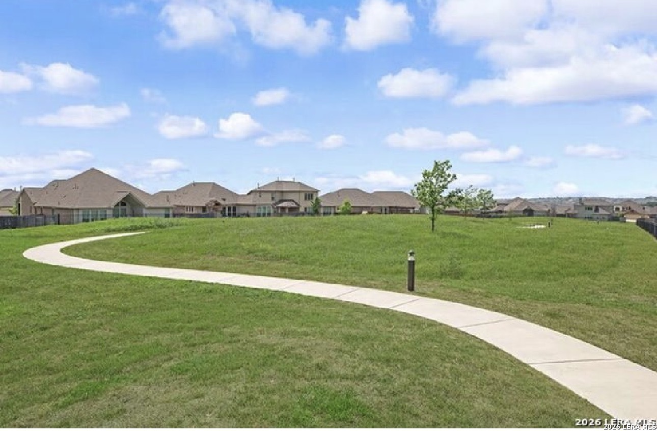 466 Foxtail Valley Cibolo TX 78108
