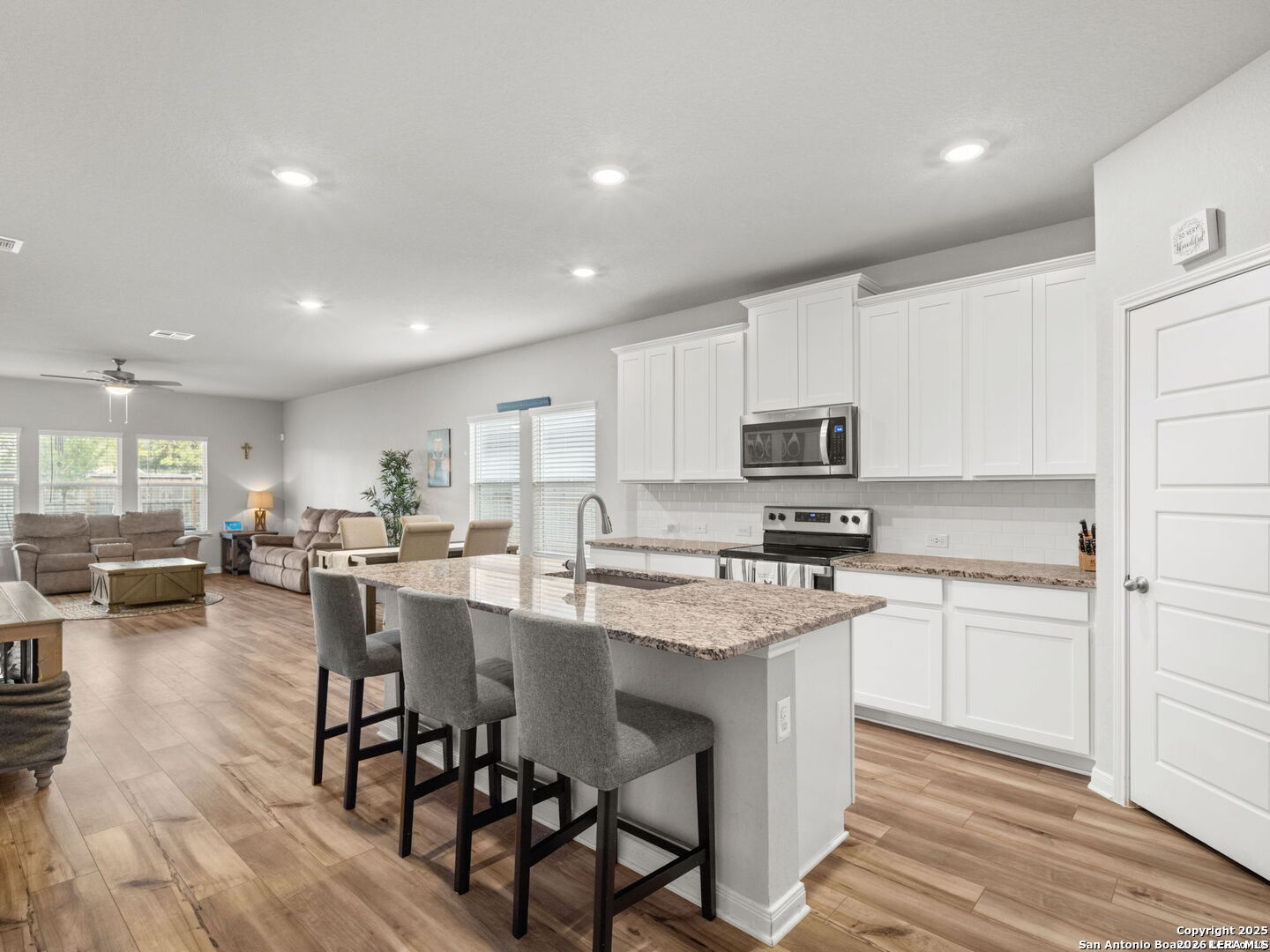 29339 Frontier Way San Antonio TX 78260