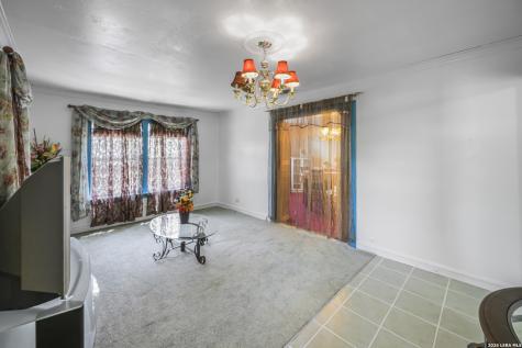 1430 W Kings Highway San Antonio TX 78201