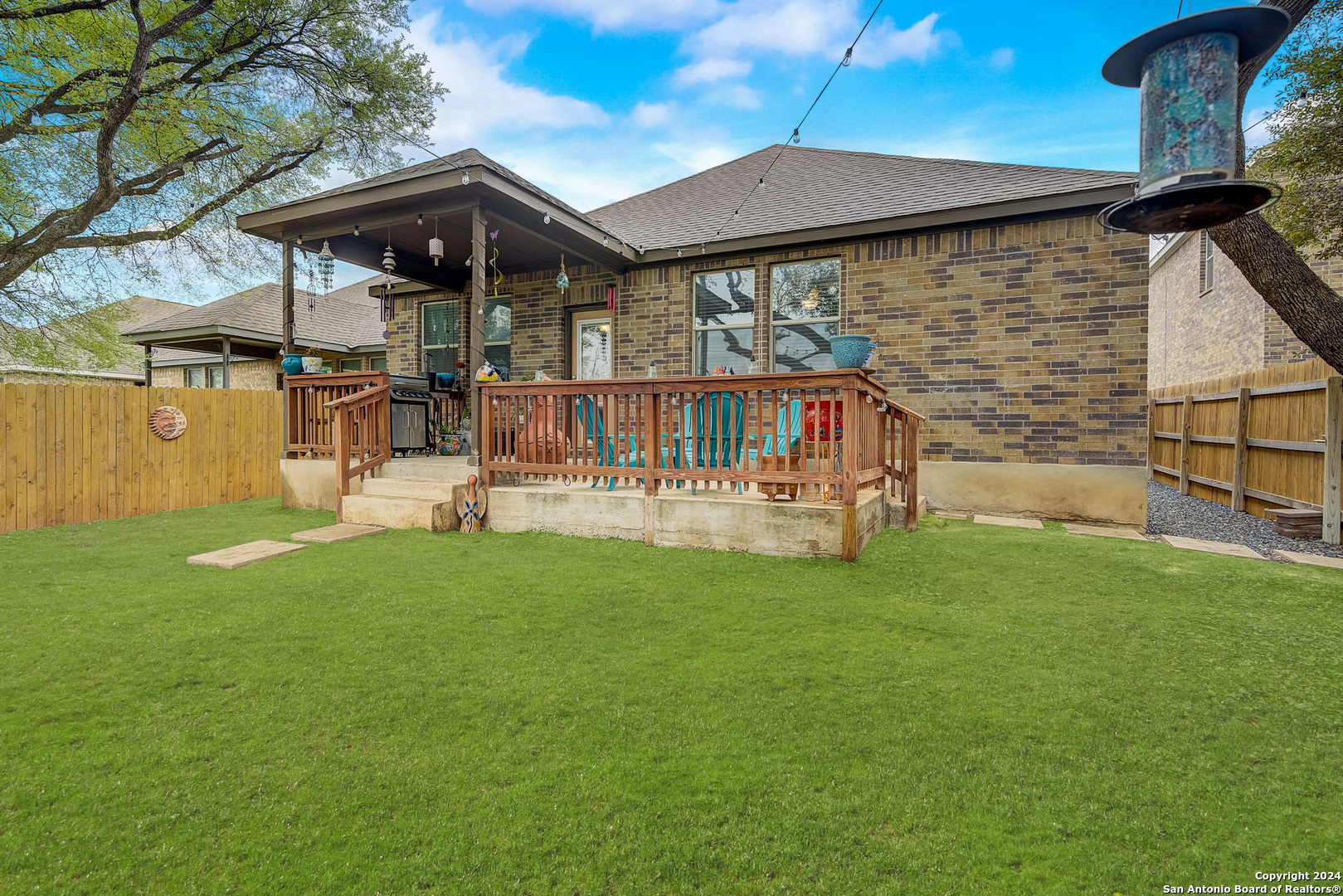 8814 White Crown San Antonio TX 78254