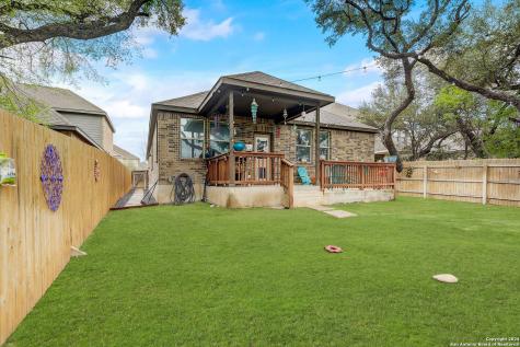 8814 White Crown San Antonio TX 78254