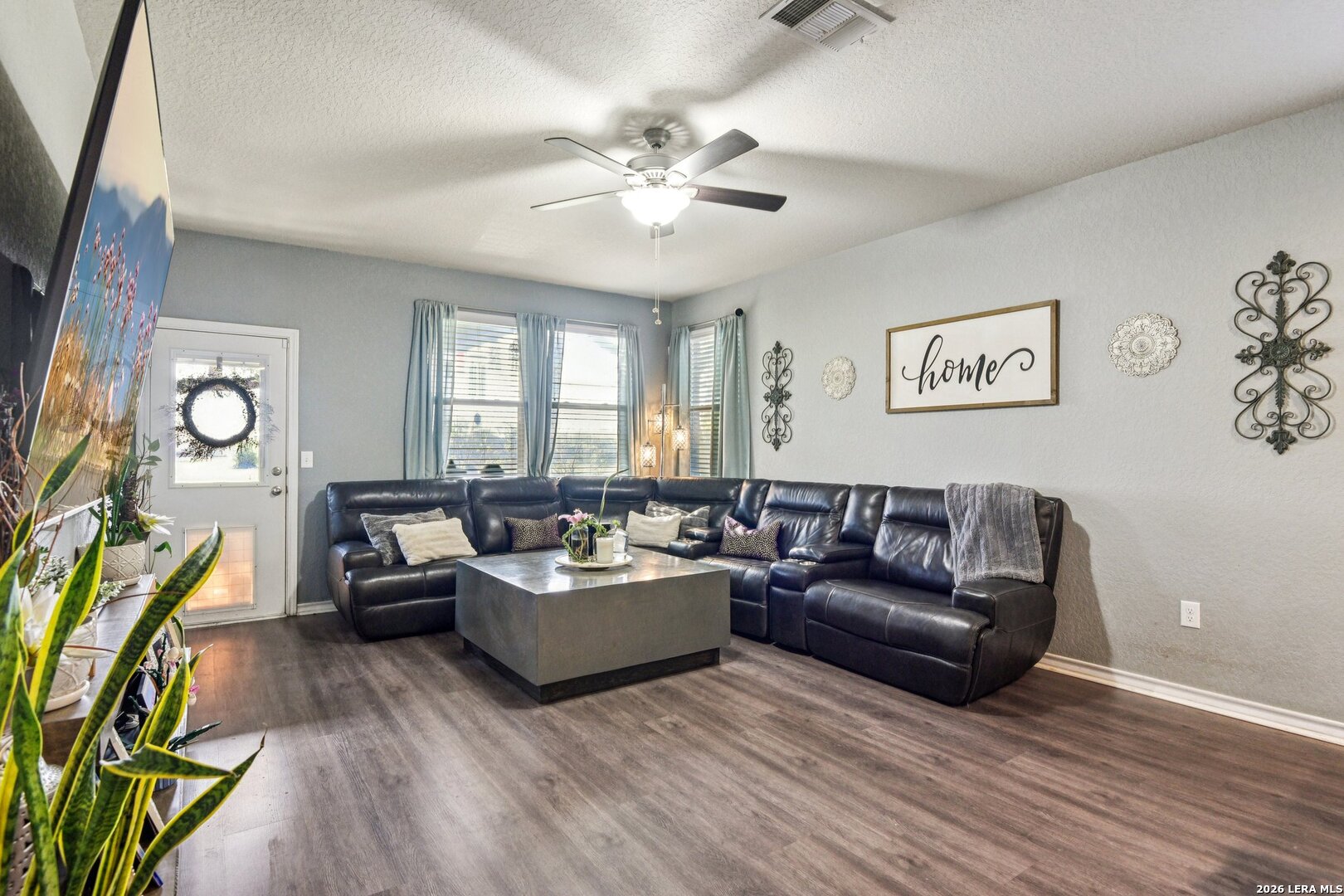 8814 White Crown San Antonio TX 78254