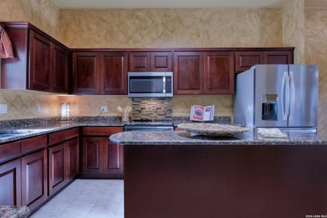 25802 Whata View San Antonio TX 78260