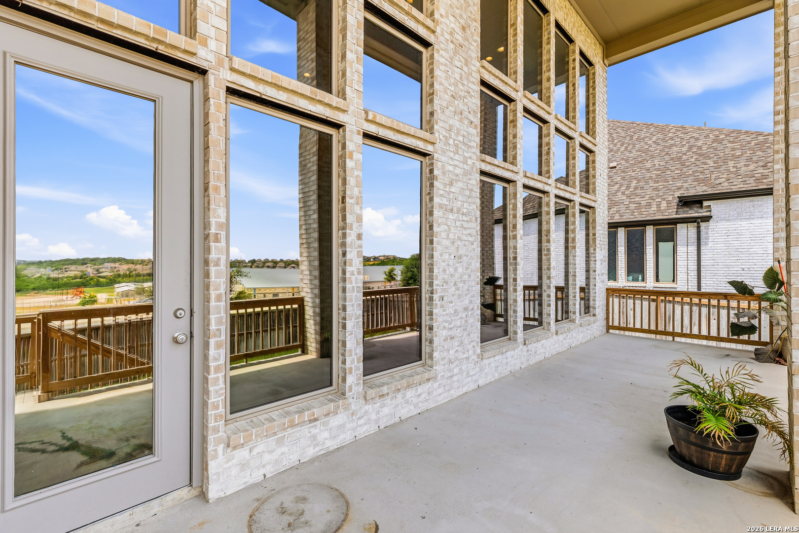 3230 Little Willow San Antonio TX 78245
