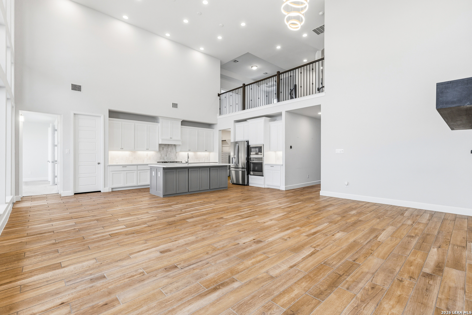3230 Little Willow San Antonio TX 78245