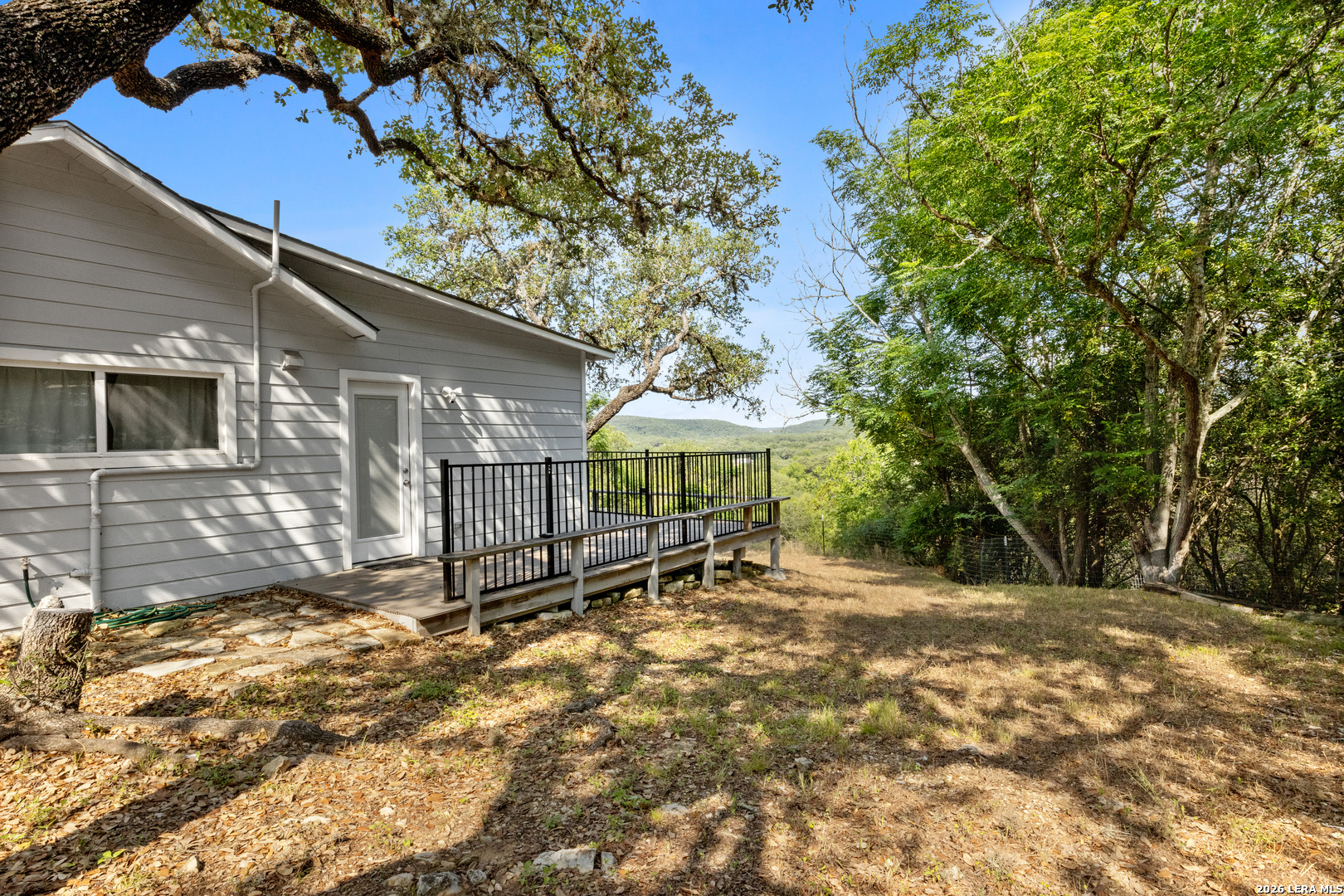 17807 Hilltop Drive Helotes TX 78023