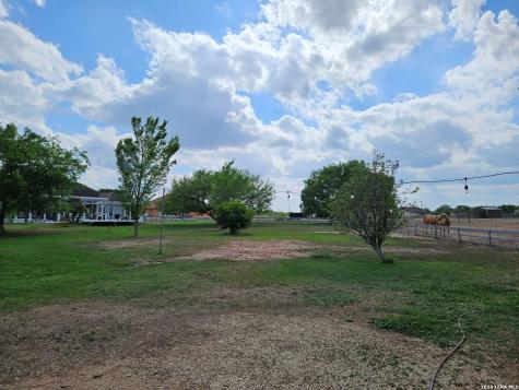 6695 Fm 3175 Somerset TX 78069