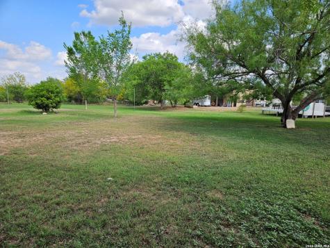 6695 Fm 3175 Somerset TX 78069