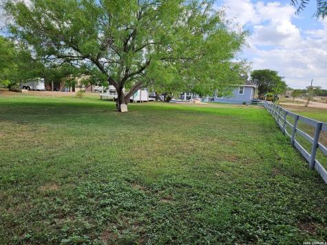 6695 Fm 3175 Somerset TX 78069