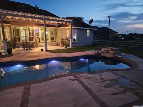 6695 Fm 3175 Somerset TX 78069