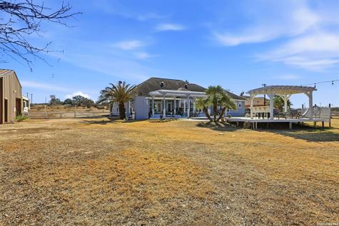6695 Fm 3175 Somerset TX 78069