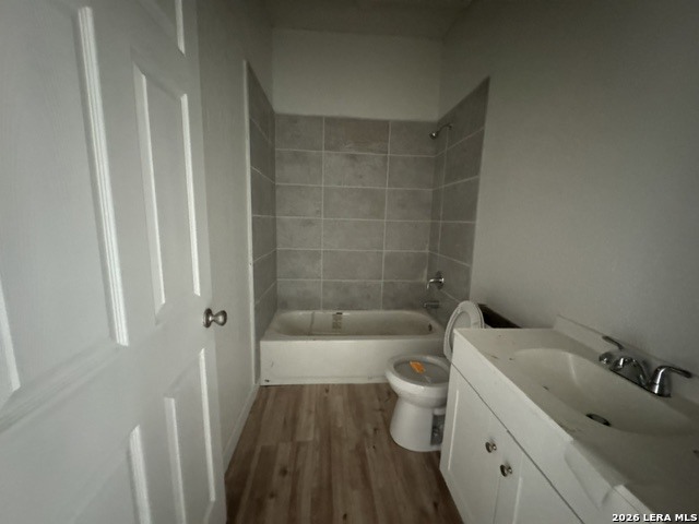 2402 W Martin Street San Antonio TX 78207