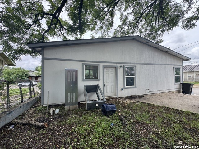 2402 W Martin Street San Antonio TX 78207