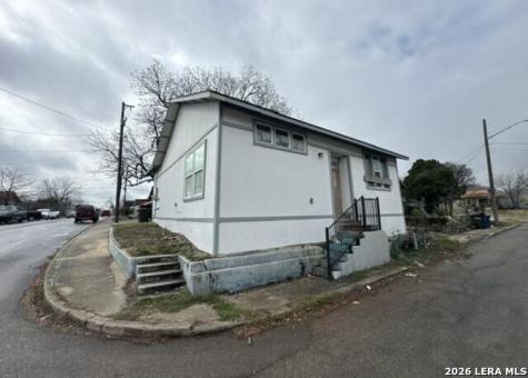 2402 W Martin Street San Antonio TX 78207