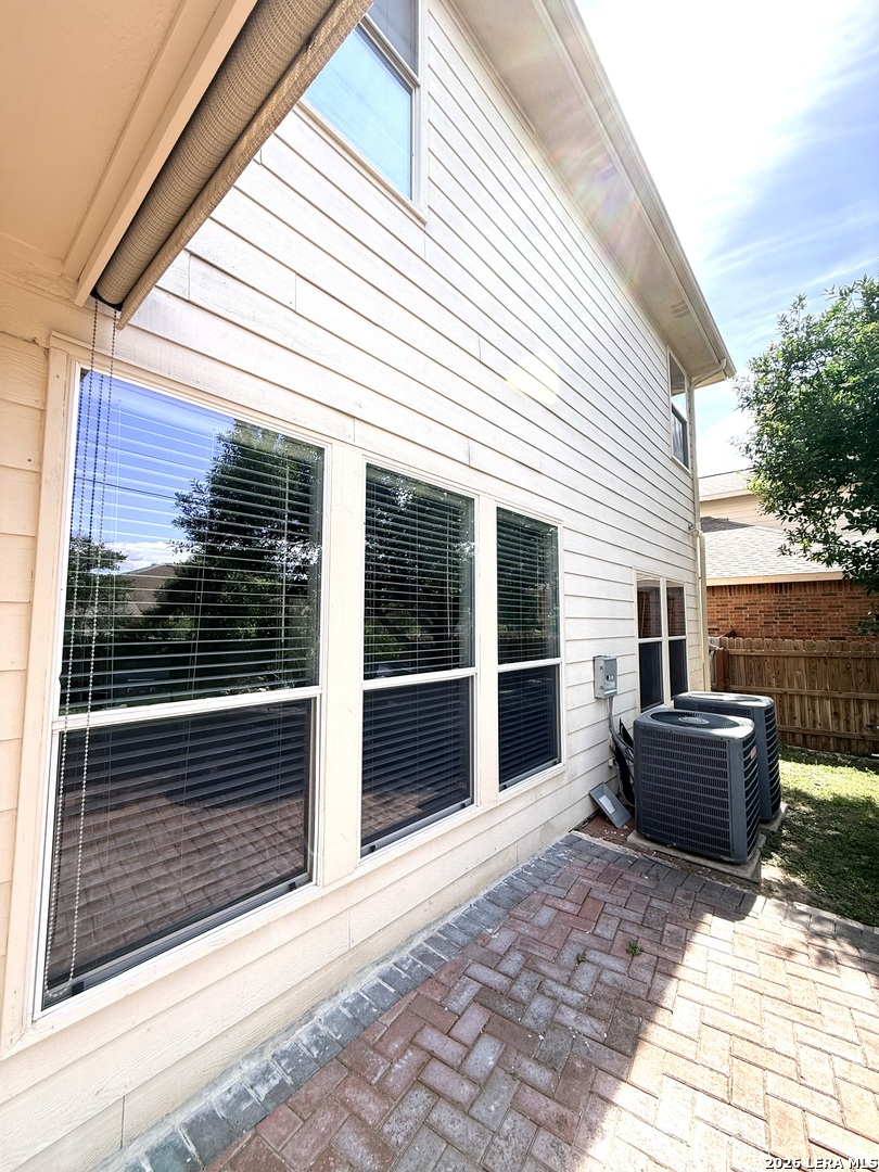 8139 Rockwell Vista San Antonio TX 78249