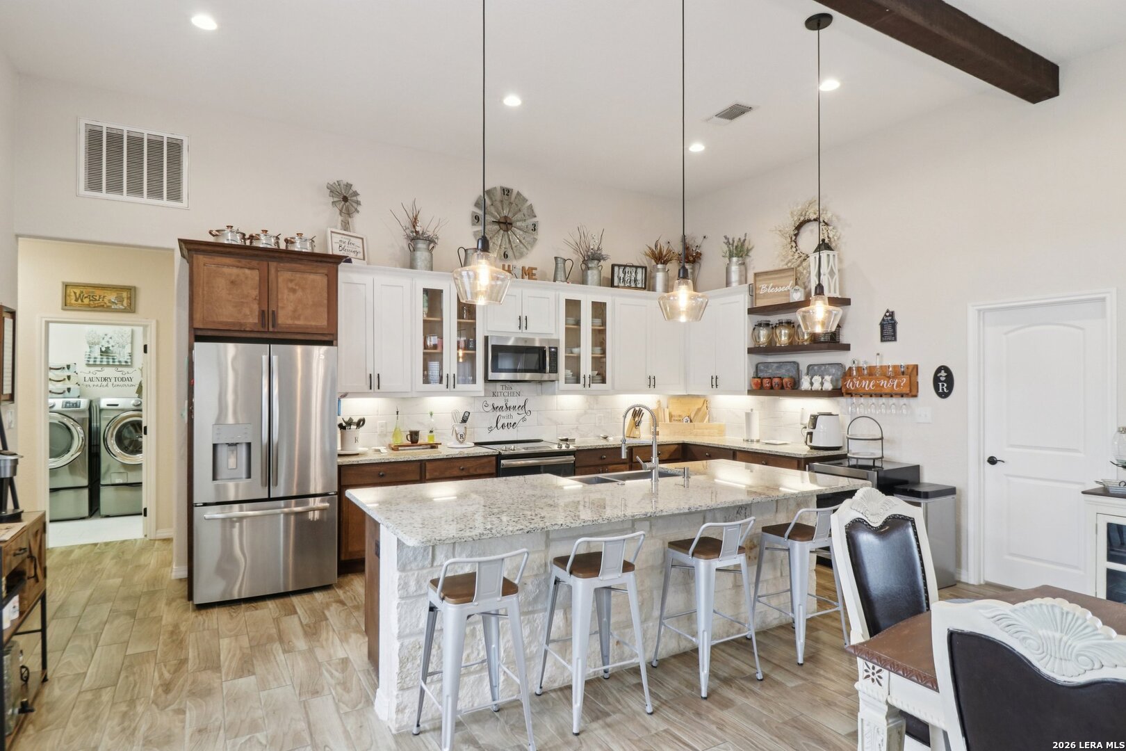 311 Abrego Lake Floresville TX 78114