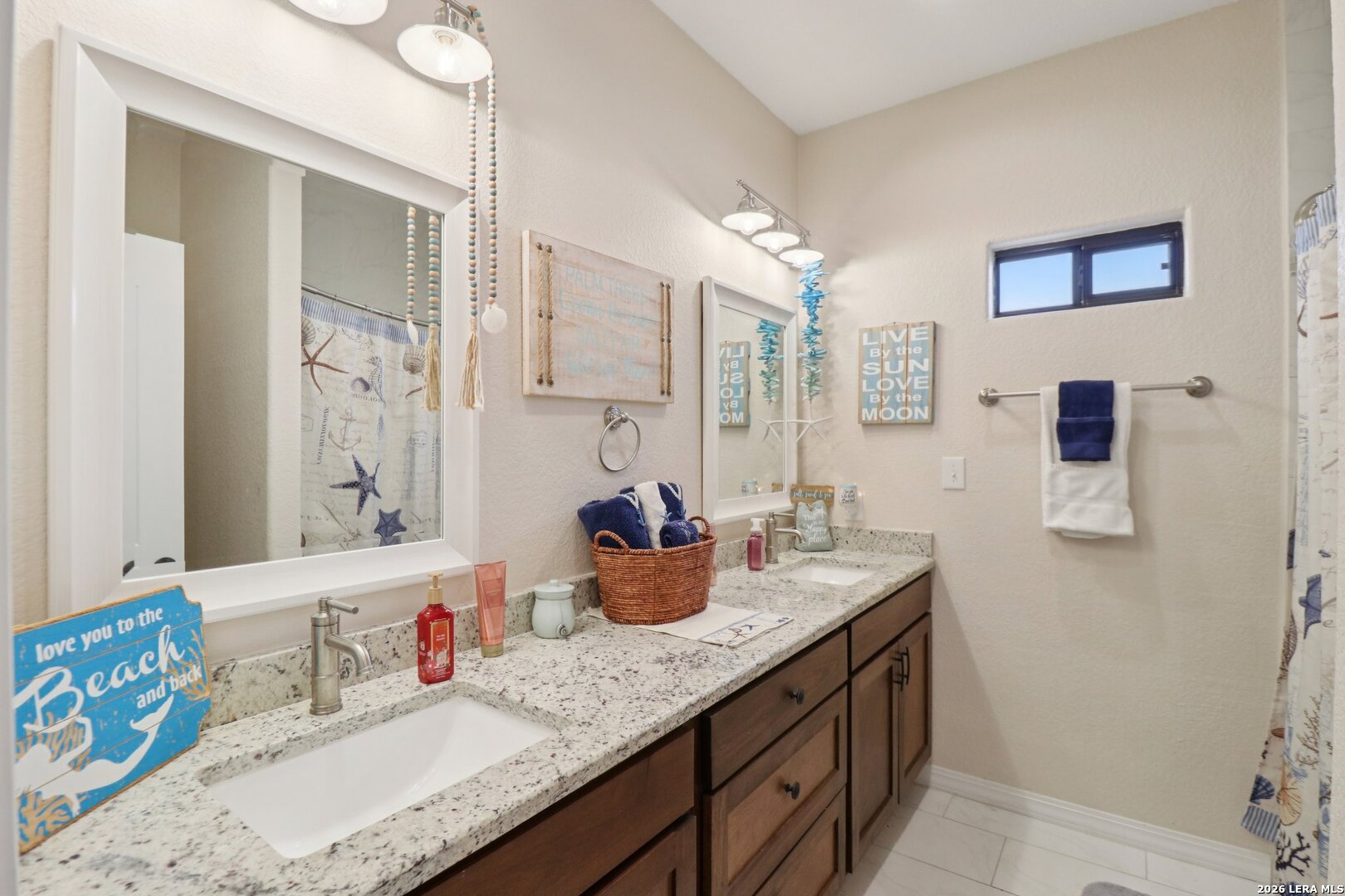 311 Abrego Lake Floresville TX 78114