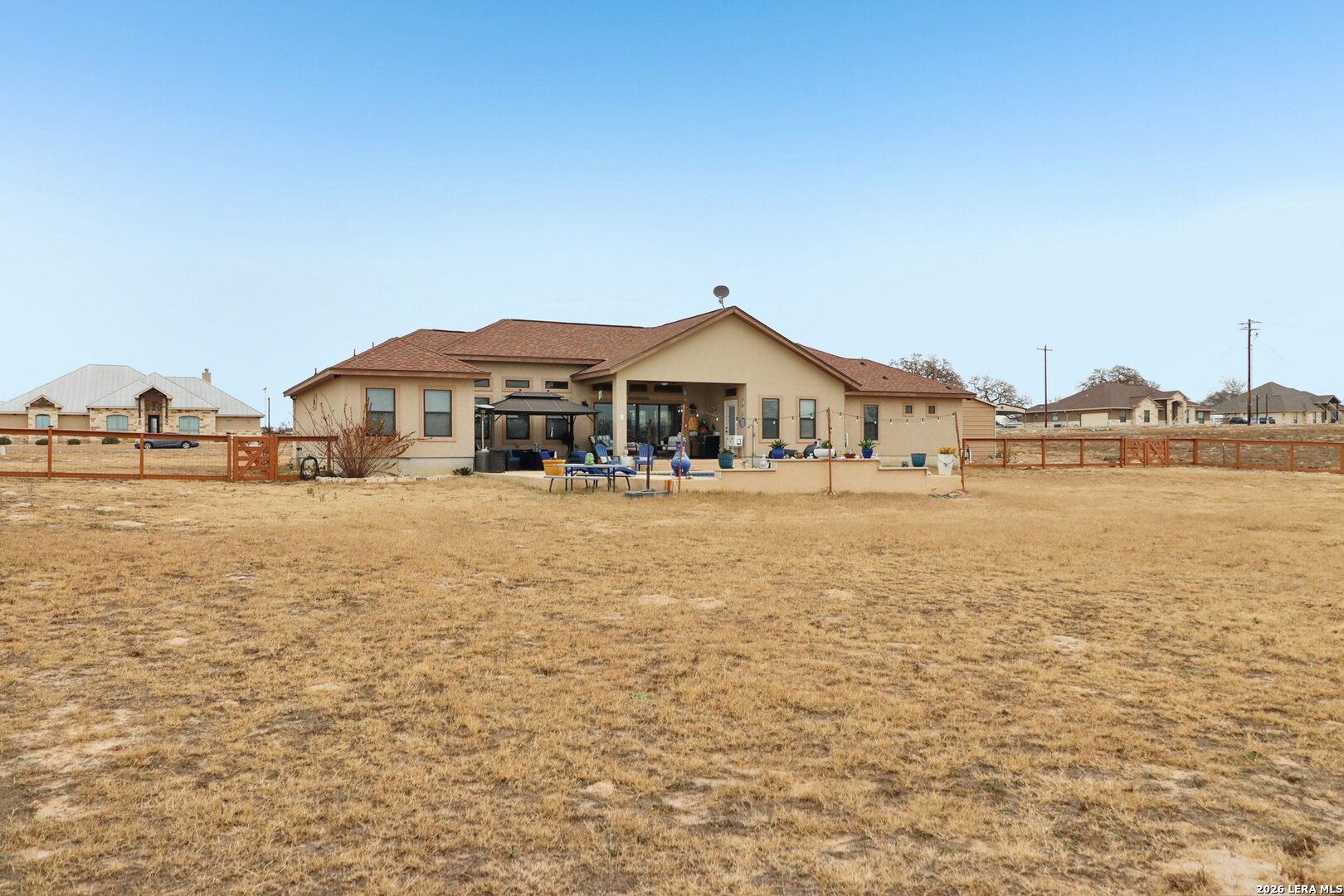 311 Abrego Lake Floresville TX 78114