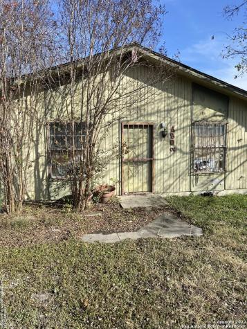 4802 Castle Pines San Antonio TX 78218