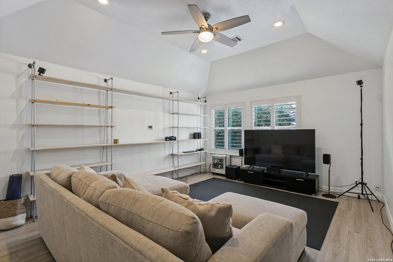 515 White Canyon San Antonio TX 78260