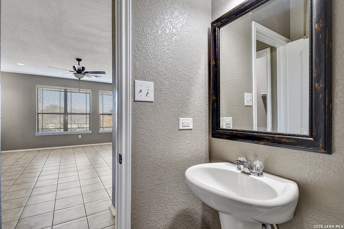 926 Spello Circle San Antonio TX 78253