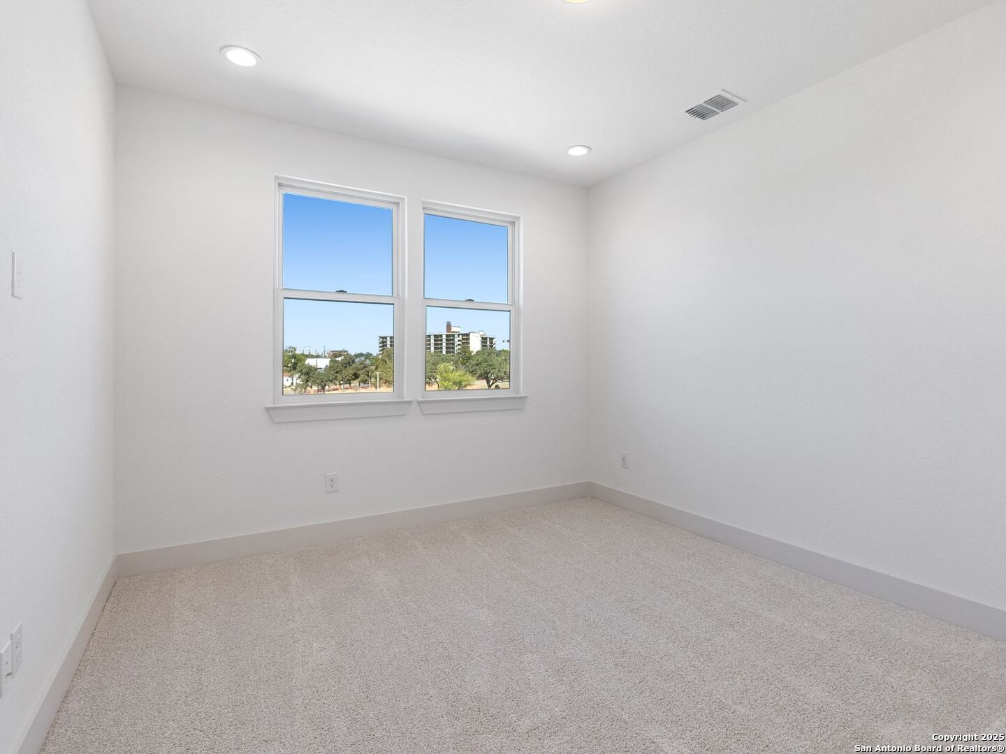 554 Mcmonigal Place San Antonio TX 78210