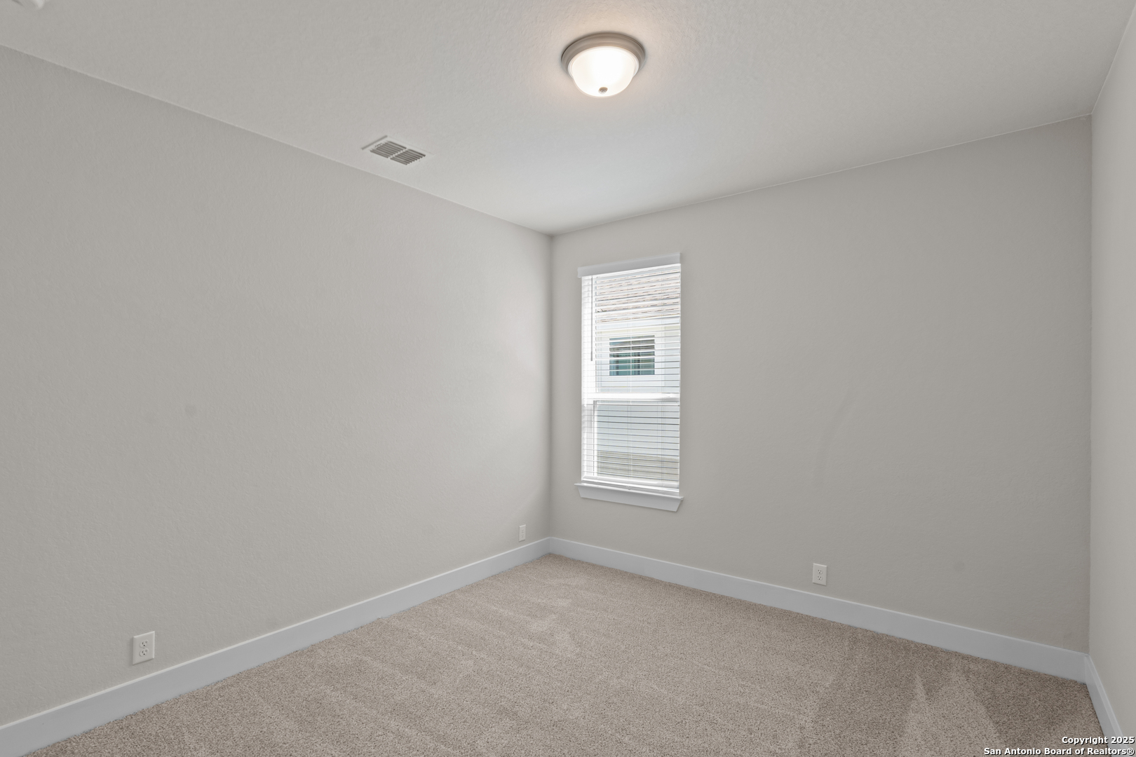 310 Vamanos Boerne TX 78006