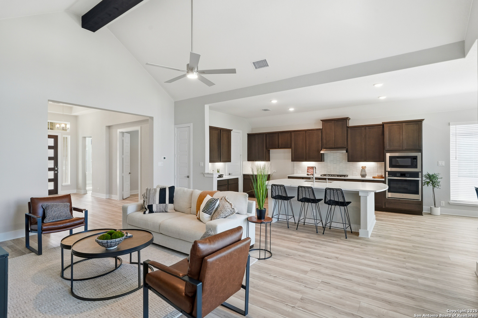 310 Vamanos Boerne TX 78006