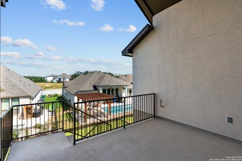 310 Vamanos Boerne TX 78006