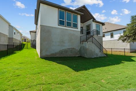 310 Vamanos Boerne TX 78006