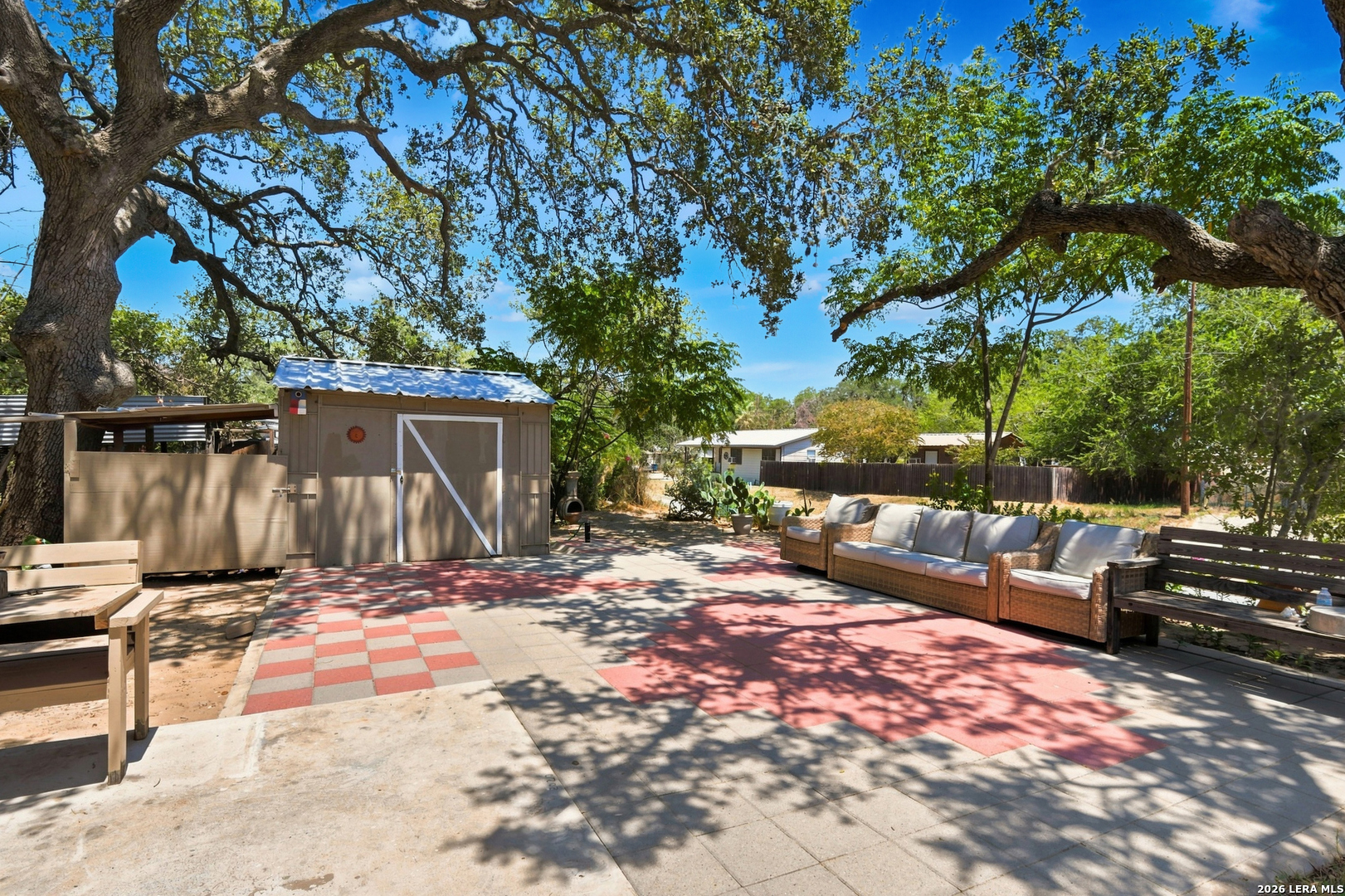 735 Park Street Pleasanton TX 78064
