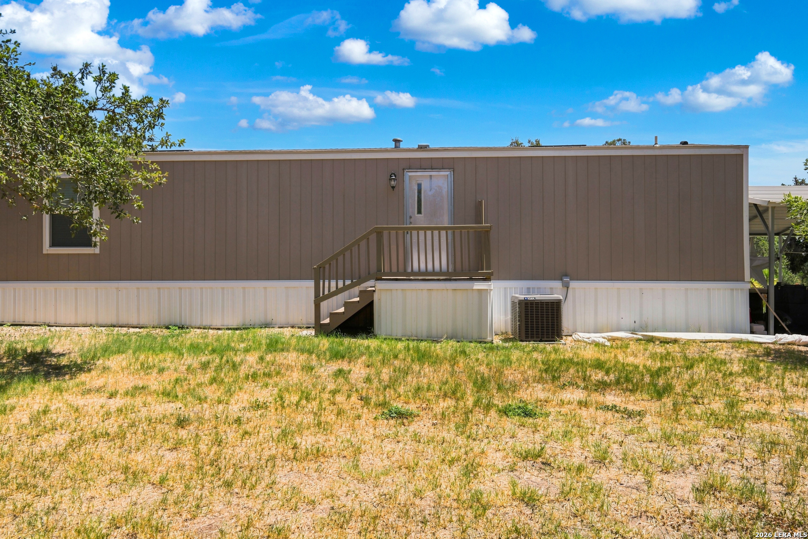 735 Park Street Pleasanton TX 78064
