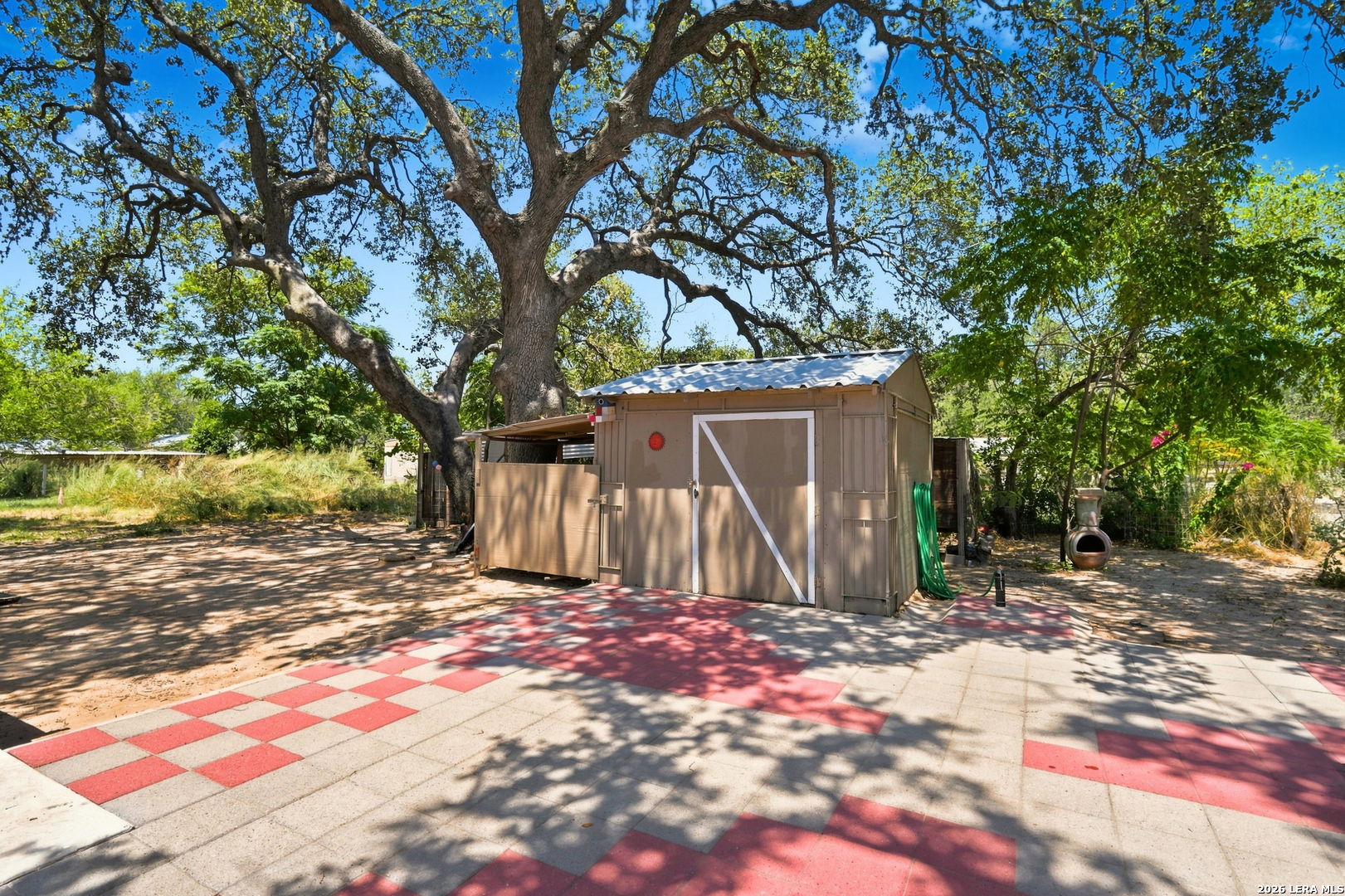 735 Park Street Pleasanton TX 78064