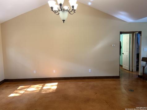 208 Scenic Mountain Drive Lakehills TX 78063