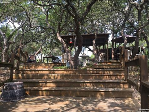 208 Scenic Mountain Drive Lakehills TX 78063