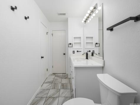 15714 Knollcircle San Antonio TX 78247
